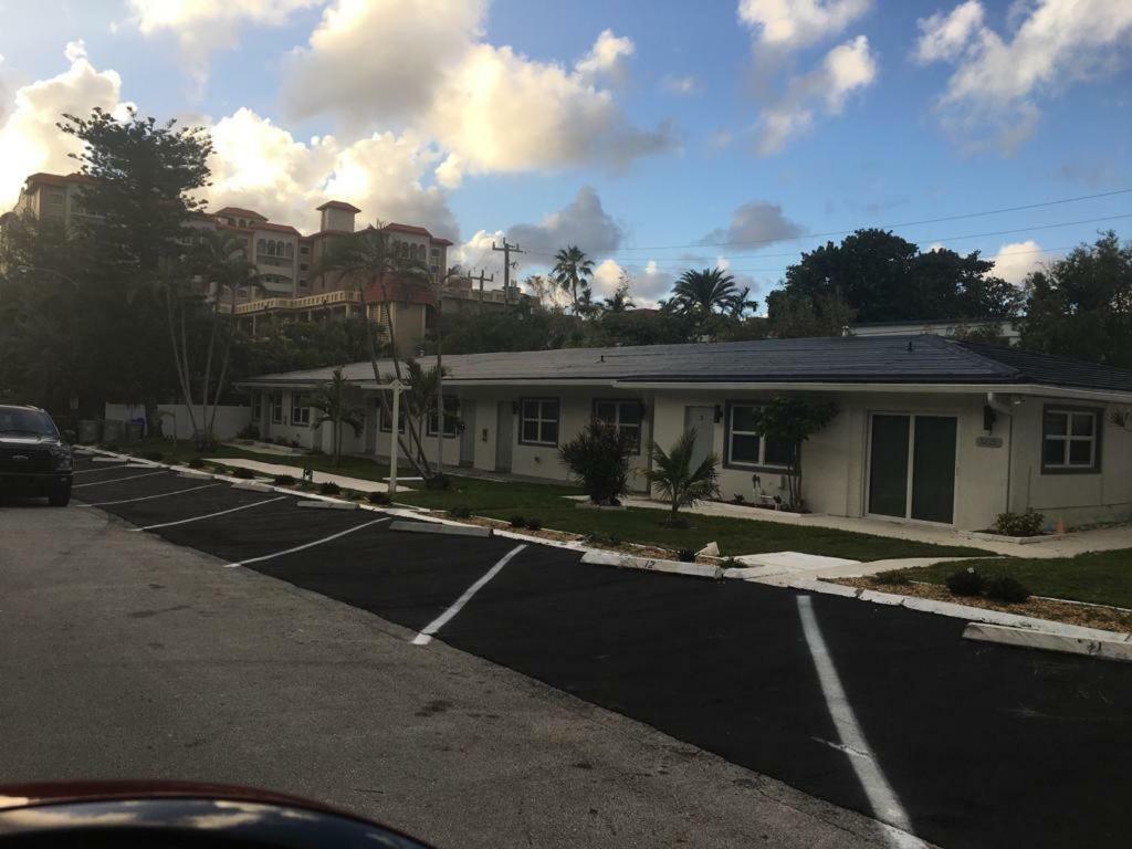 Costa Este Pompano Beach Eksteriør bilde